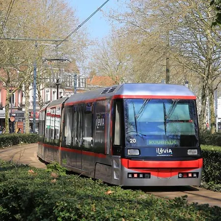 Apartmán - Beautiful 4 Bedrooms House With Terrace! Roubaix