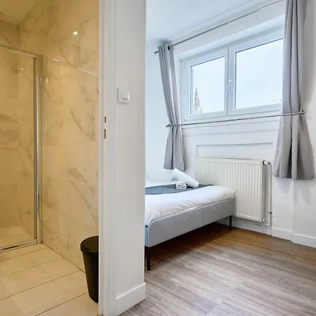 Lägenhet - Beautiful 4 Bedrooms House With Terrace! Roubaix
