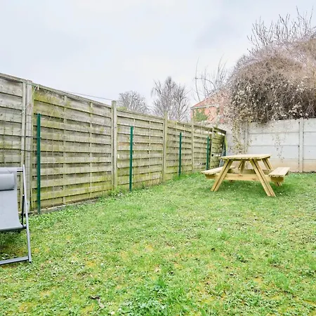 - Beautiful 4 Bedrooms House With Terrace! Roubaix